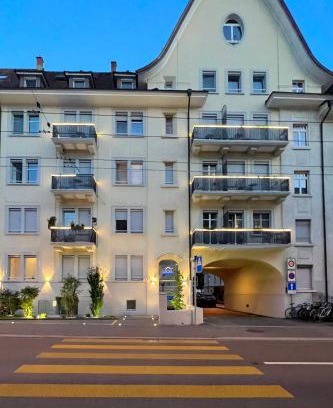 Muhlebach Apartment | Seefeld Residenz
