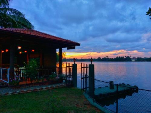 Darga Town Hotel | Selavi Resort Bentota