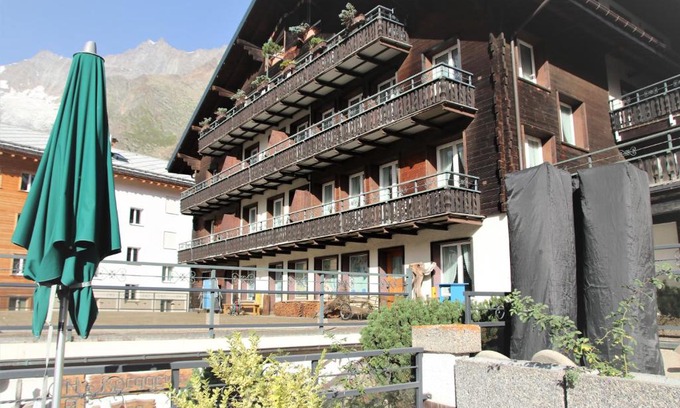 Saas-Fee Hotel | Self-Service Guesthouse Berggeist