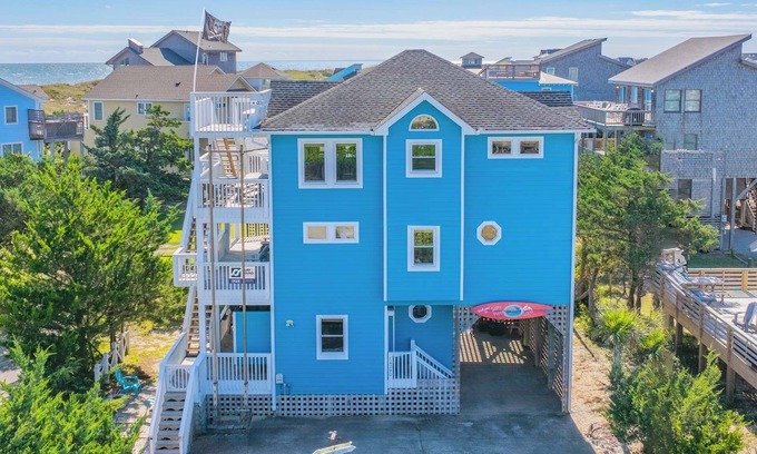 Hatteras Island House | Semi-Oceanfront w/Hot Tub, Game Room, Wet Bar, Cmty Pool and Tennis/Pickleball
