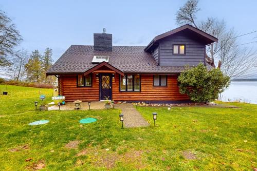 Blaine House | Semiahmoo Bay Splendor