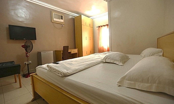 Ikotun Cabin | Semper Diamond Lodge