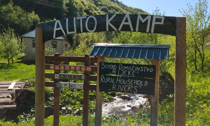 Montenegro Ski Chalet | Seosko Domacinstvo Rijeke