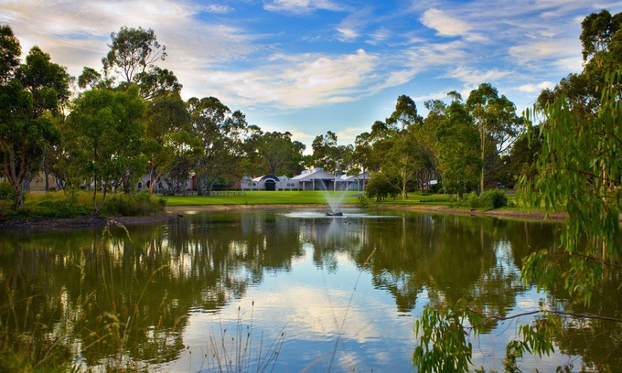 McLaren Vale Hotel | Serafino McLaren Vale