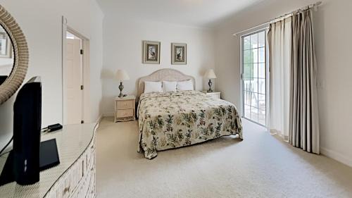 Pawleys Island Villa | Serene 4 Bdrm Condo Beach Access, Resort Amenities