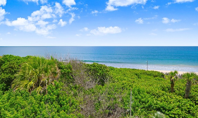 Melbourne Beach Condo | Serene Beachfront Oasis with Private Beach Access!