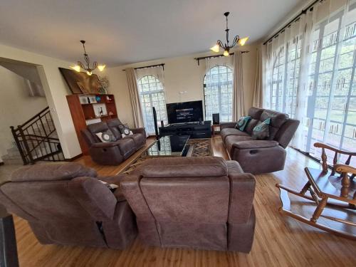 Kiambu House | Serene Stay Near Everything