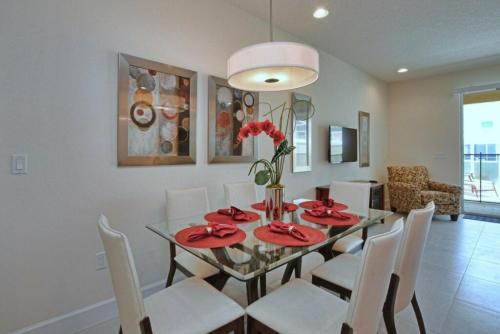 Four Corners House | Serenity 3 Bedroom Vacation Home 1523