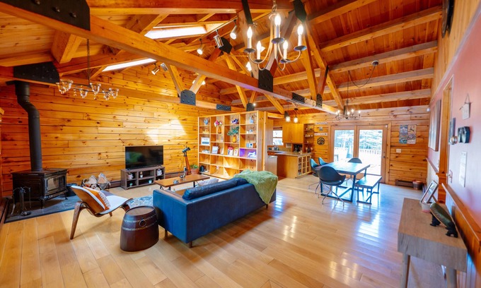 Monticello Cabin | Serenity Cabin