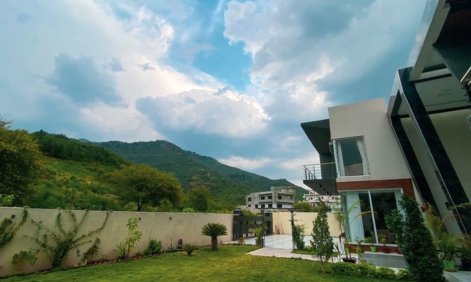 Islamabad Villa | Serenity Hills Retreat in Margalla hills