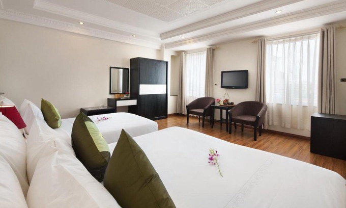 Hang Trong Hotel | Serenity Villa Hotel
