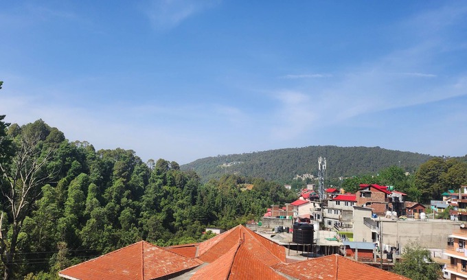 Banikhet Hotel | Serenya Homestay