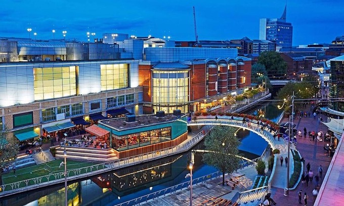 Reading Apartment | Serviced Apartment 1 Helena