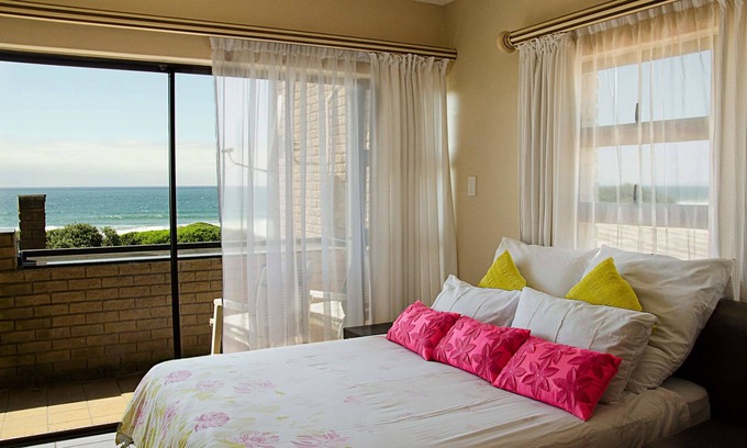 Amanzimtoti Apartment | Seven Seas SA