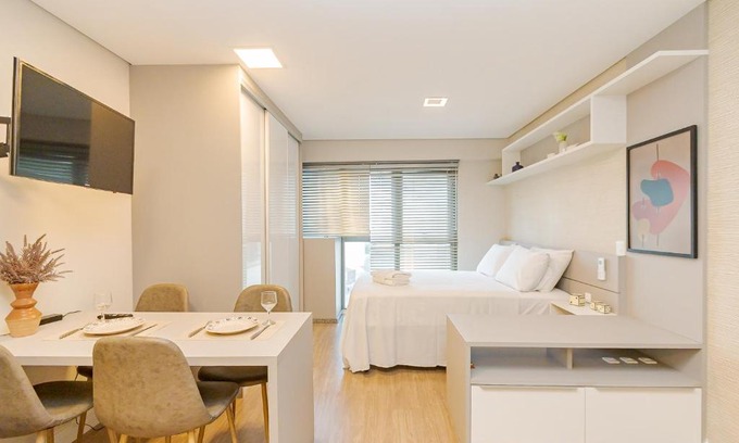 Reboucas Apartment | Sevent Avenue Oxford -7th052