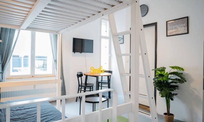 Weissensee Apartment | Shabby Chic plus Self CheckIn plus Free Street Parking