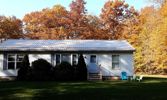 Town of Torrey House | Shady Trail Lodge