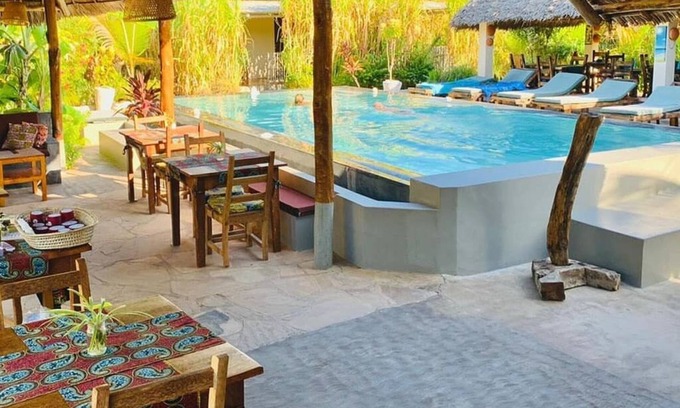 Paje Hotel | Shamba Village Hotel