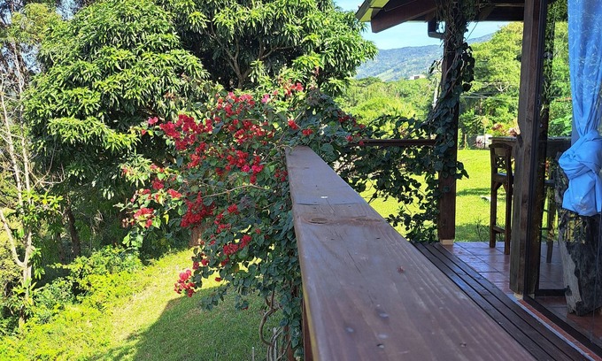 Garopaba Cottage | Shanti Chalet (Peace)Super cozy in the middle of stunning nature