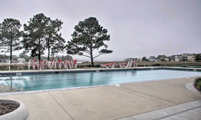 Ocean View Apartment | Shared Pool & Bay Access: Ocean View Retreat