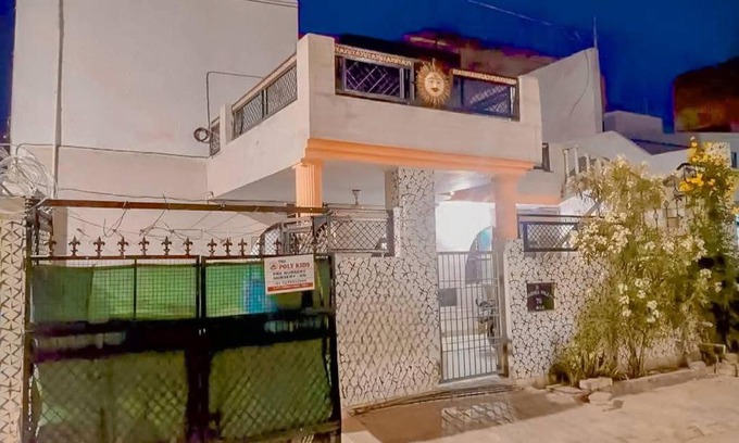 Taj Ganj House | Sharma's villa