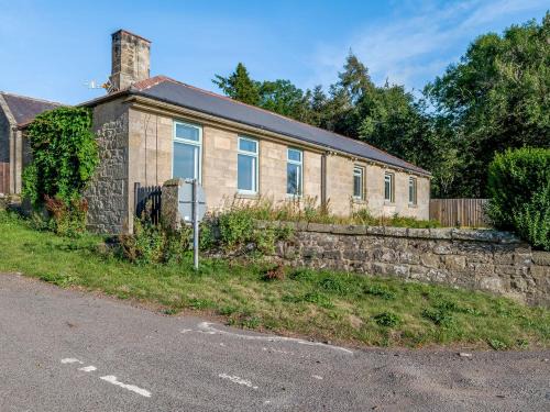 Alnwick House | Shawdon Hill Cottage