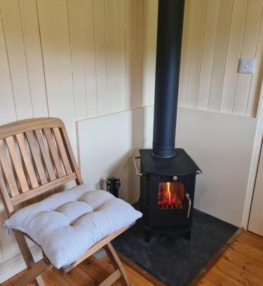 Llanfihangel Tal-y-llyn House | Shepherd's Hut in heart of the Brecon Beacons