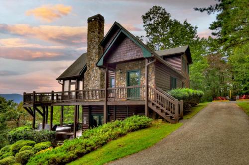 Morganton House | Shepherds Sky View - Cuddleup