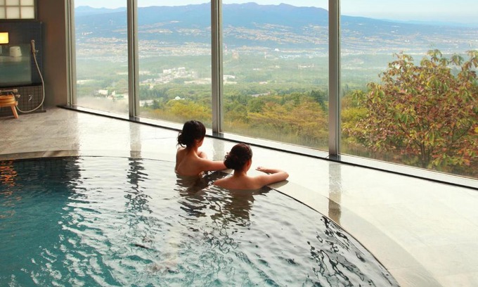 Harunako Onsen Hotel | Shinki