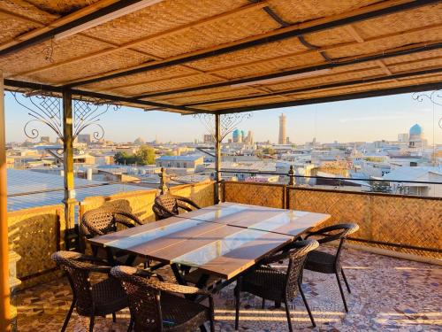 Bukhara House | Shom Hotel with Terraca