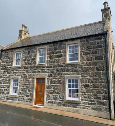 Whitehills Villa | Shore House