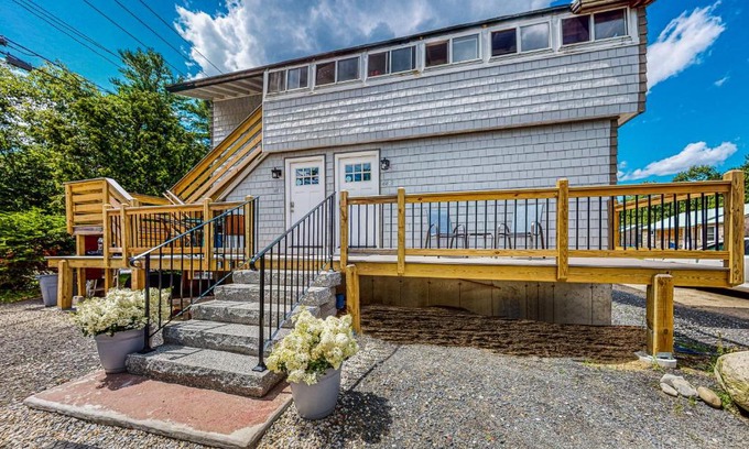 Kennebunk House | Shorebreeze Inn