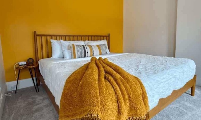 Short North House | Short North - King Bed - Convention - Free Parking