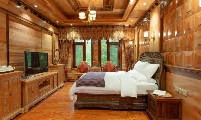 Shangri-La Hotel | Shujia wengmacuozangshidujiazhuangyuan