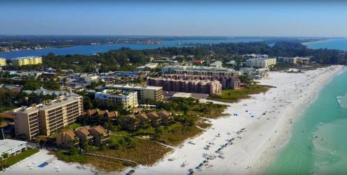 Siesta Key Apartment | Siesta Breakers #603, Gulfside in Siesta Key, FL