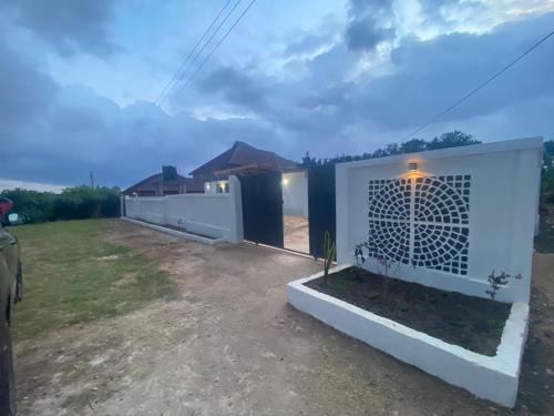 Kubease House | Sigma Theta Homes - Sakora Wonoo