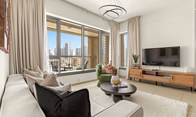 Downtown Dubai Apartment | Silkhaus 29 Boulevard, Downtown Dubai