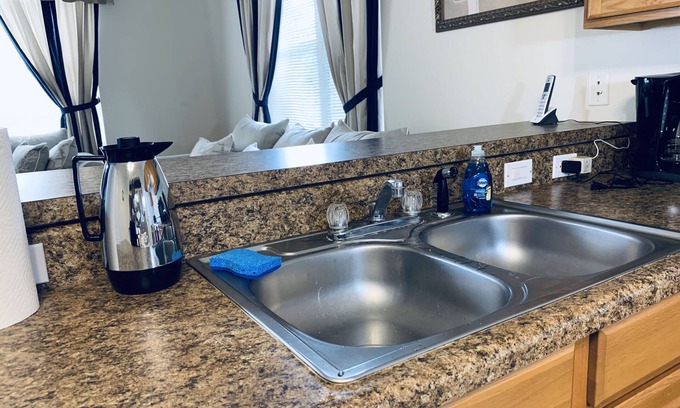 Port Charlotte Cottage | Silver Palm Cottages is a beautiful duplex located in Port Charlotte Florida