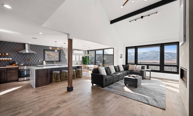 Highland Estates House | Silver Sage