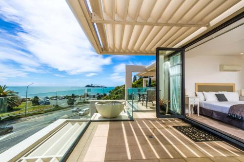 Tahunanui Apartment | Silver Sands - Beachside Apartment