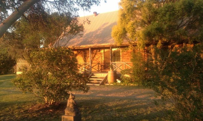 Pokolbin Cabin | Silverpoint Estate