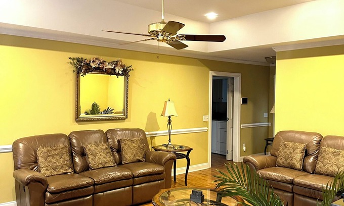 Florence House | Simple & Sweet 2-bedroom house in amazing Florence