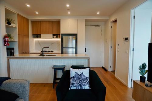 Heidelberg Heights Apartment | Simply Luxe - 2BR 2Bath Stay