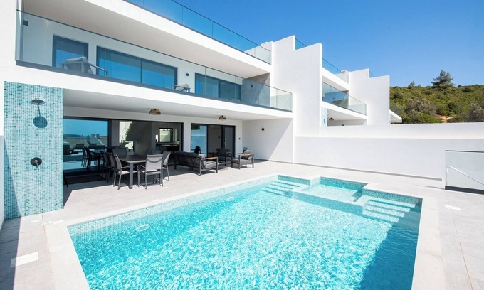 Salema Villa | Simply Salema - Villa Vista Paraíso - Ocean Villa
