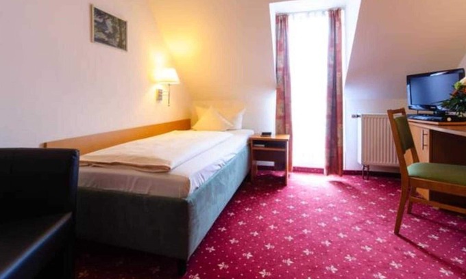 Wiesenttal House | Single Room - Akzent Hotel Goldner Stern & Sternla