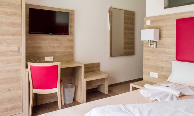 Graal Mueritz House | Single room with terrace or balcony - Hotel garni Zur Ostsee - GM 69370