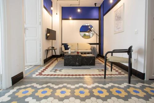 Morvedre Apartment | SingularStays Ca Iconic