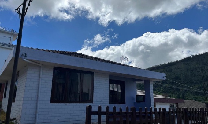 Ooty House | SJ homestay