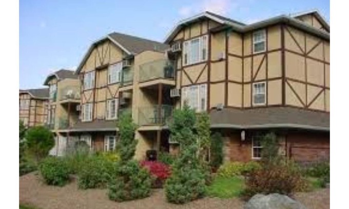 Okanagan-Similkameen Apartment | Skaha's Paradise