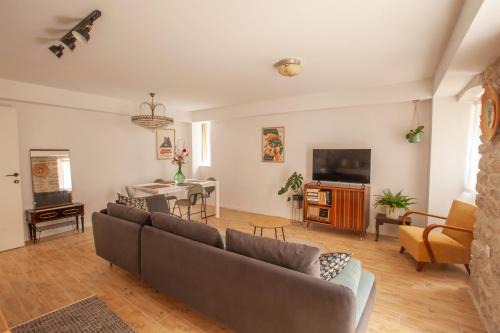 Milna (Brac) Apartment | Sketches of Milna